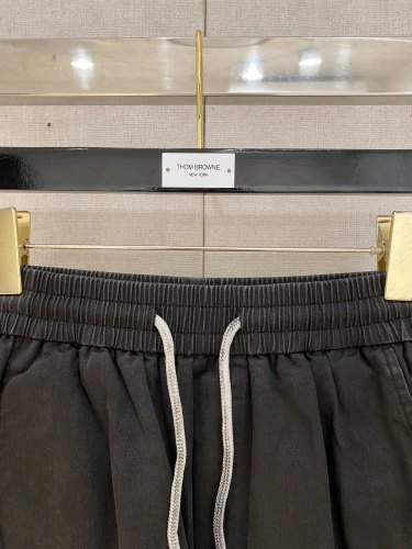 おすすめ 2026 バレンシアガ 新作 ショートパンツ 偽物