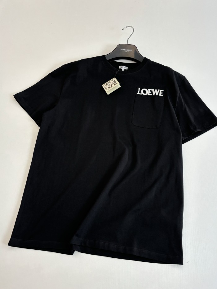 完売前に！2026 ロエベ 新作 半袖Tシャツ コピー