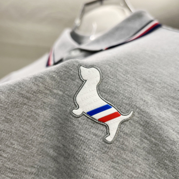 超希少！ 2026 トム·ブラウン 新作 半袖Tシャツ 偽物