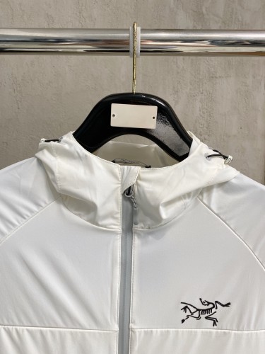 絶対欲しい！2026 アークテリクス 新作 日焼け止め服 スーパーコピー
