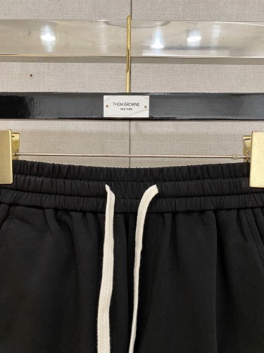 お洒落 2026 ロエベ 新作 ショートパンツ 偽物