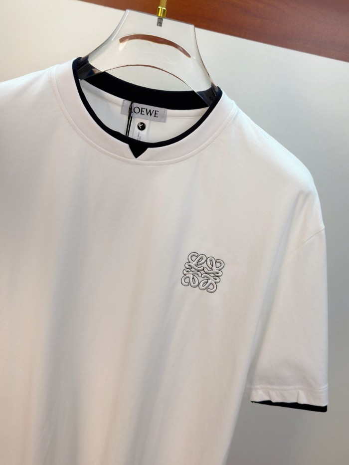 使い勝手良し 2026 ロエベ 新作 半袖Tシャツ 偽物