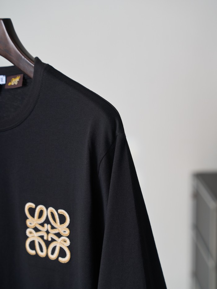 新色登場☆ 2026 ロエベ 新作 半袖Tシャツ コピー