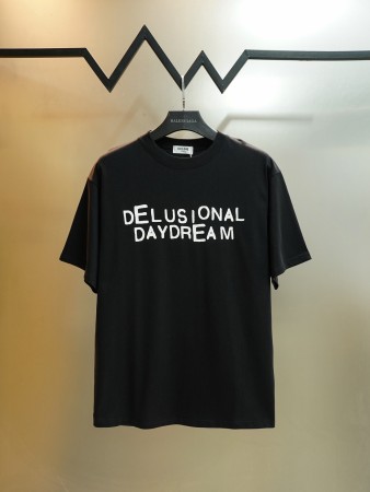 高品質♪♪♪ 2026 セリーヌ 新作 半袖Tシャツ 偽物