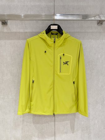 人気急上昇 2026 アークテリクス 新作 日焼け止め服 スーパーコピー