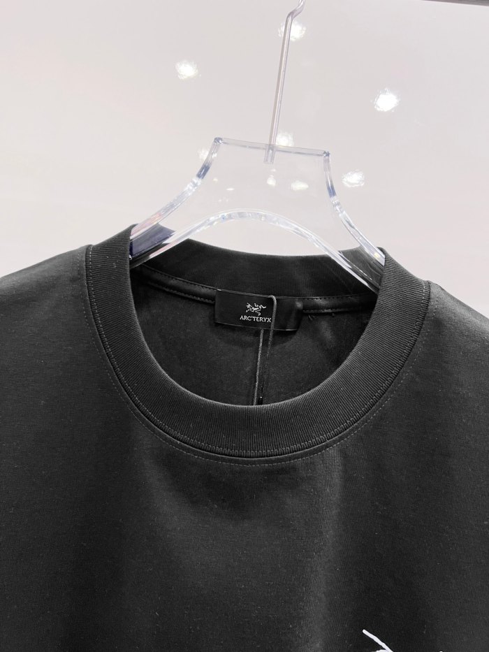 人気No1 2026 アークテリクス 新作 半袖Tシャツ 偽物