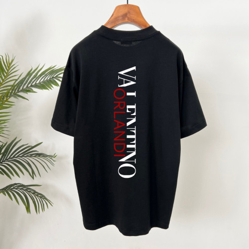高品質 2026 ヴァレンティノ 新作 半袖Tシャツ スーパーコピー