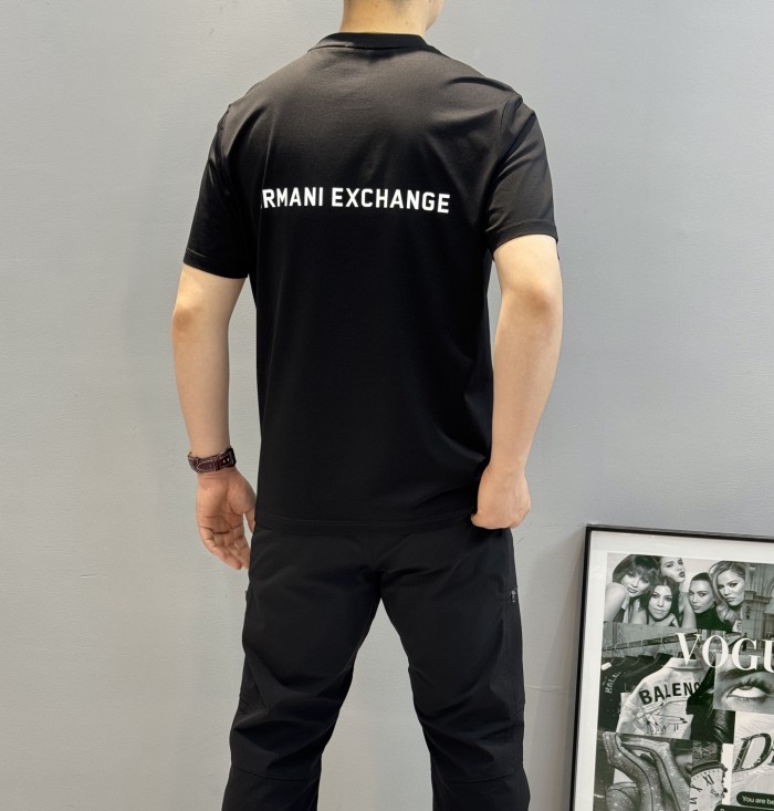 ★日本!!人気！ 2026 ジョルジオアルマーニ 新作 半袖Tシャツ 偽物