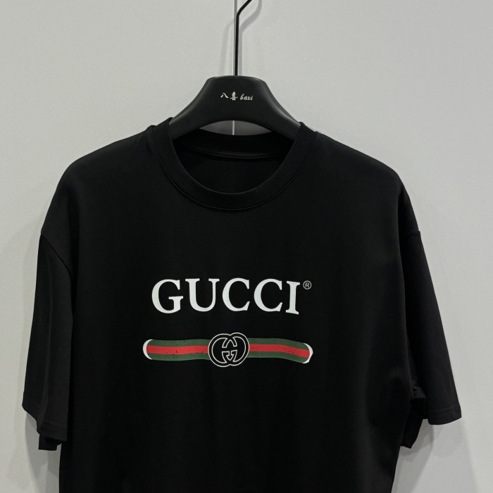 最安値挑戦  2026 グッチ 新作 半袖Tシャツ 偽物