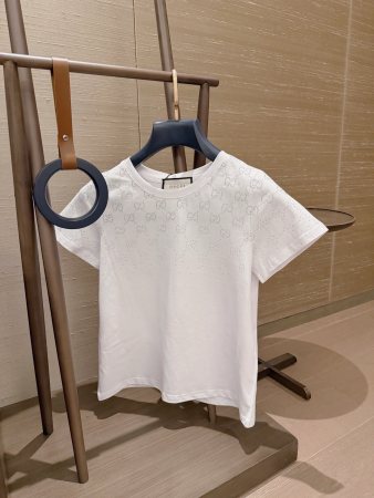 【限定カラー】 2026 グッチ 新作 半袖Tシャツ コピー