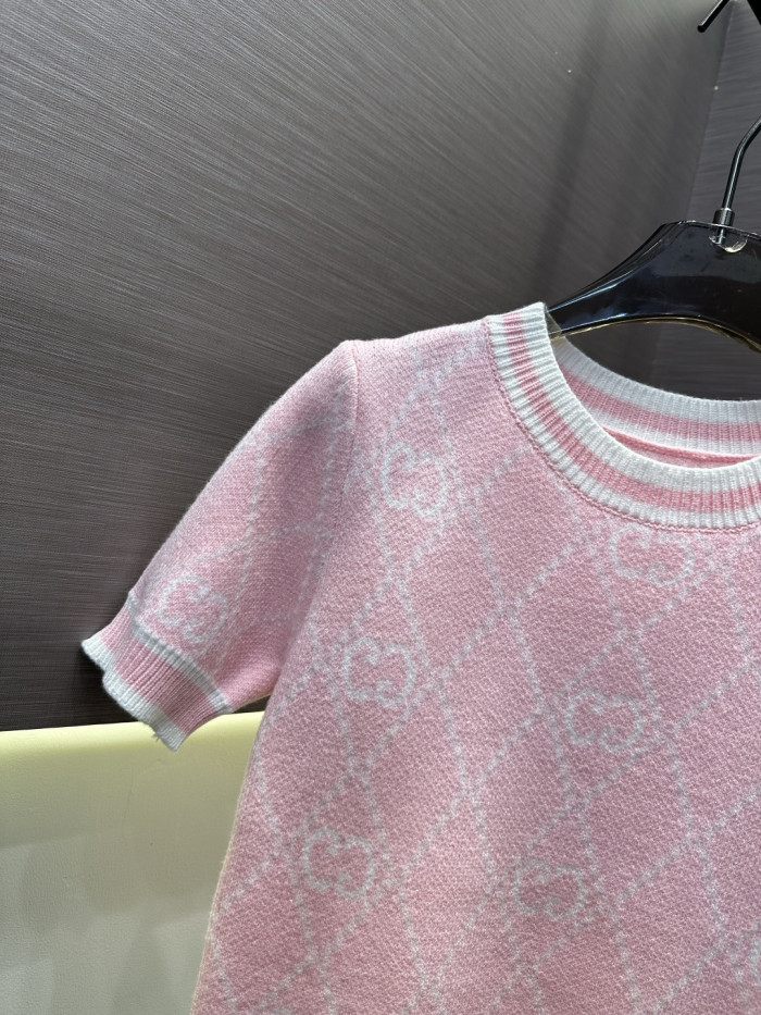 完売必至 ★ 2026 グッチ 新作 半袖Tシャツ コピー 3色