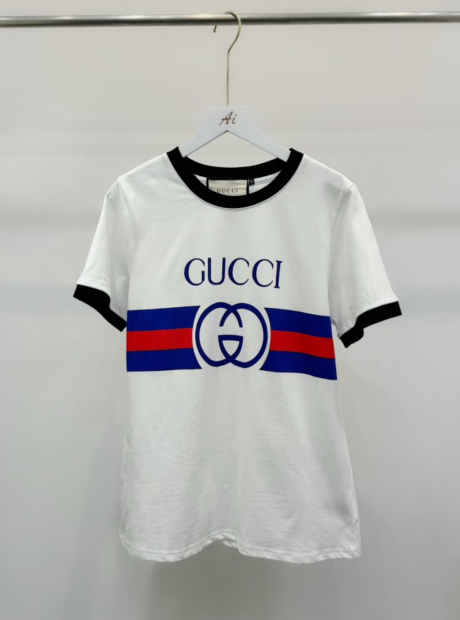 一目惚れ♪ 2026 グッチ 新作 半袖Tシャツ コピー