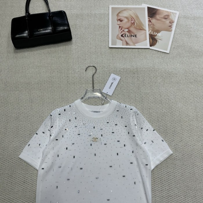 完売必至 2026 シャネル 新作 半袖Tシャツ コピー
