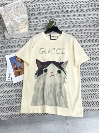 お洒落 2026 グッチ 新作 半袖Tシャツ 偽物