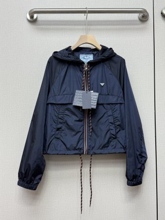 世界中で大人気♪ 2026 プラダ 新作 日焼け止め服 コピー