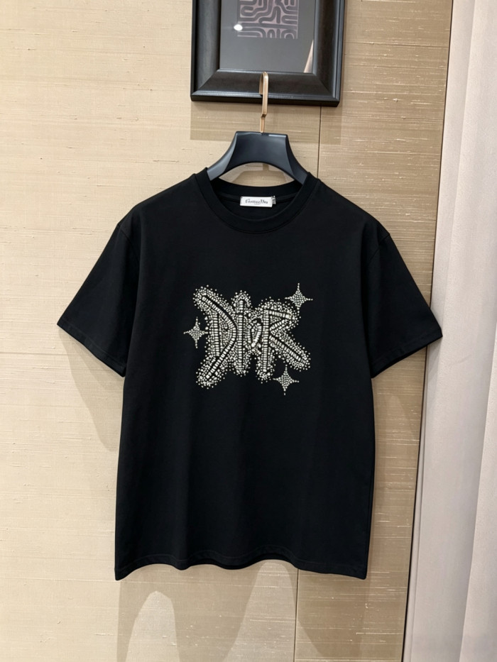 人気急上昇新作 2026 ディオール 新作 半袖Tシャツ 偽物