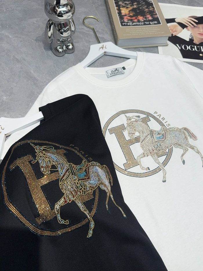 おすすめ 2026 エルメス 新作 半袖Tシャツ コピー 2色