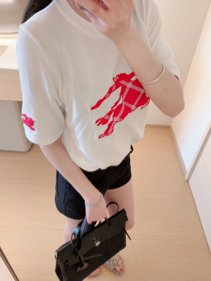 最安値挑戦 2026 バーバリー 新作 半袖Tシャツ コピー