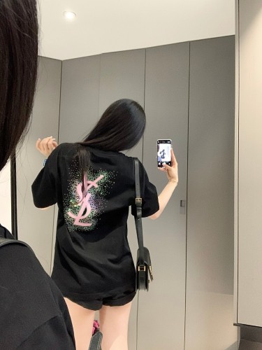 ☆超人気☆ 2026 サンローラン 新作 半袖Tシャツ 偽物