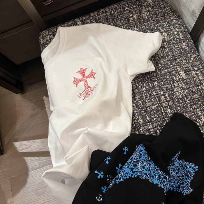 希少♪限定 2026 クロムハーツ 新作 半袖Tシャツ 偽物