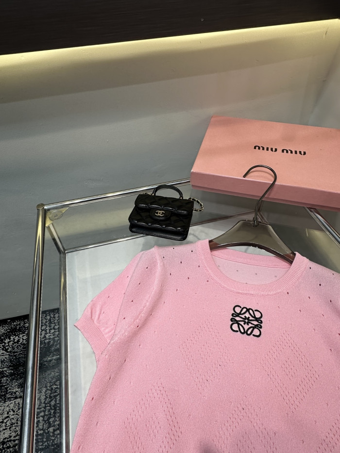 【大特価】 2026 ロエベ 新作 半袖Tシャツ 偽物  3色