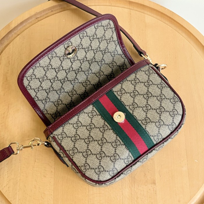 入手困難品！グッチ レディース ショルダーバッグ スーパーコピー 836843