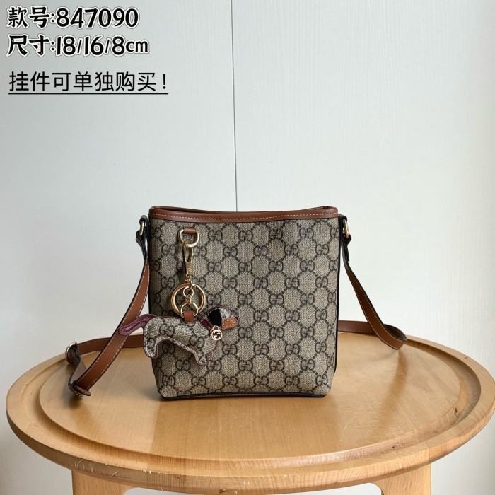 完売必至 グッチ レディース ショルダーバッグ コピー 847090