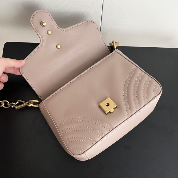 日本未入荷 グッチ レディース ハンドバック コピー 547260