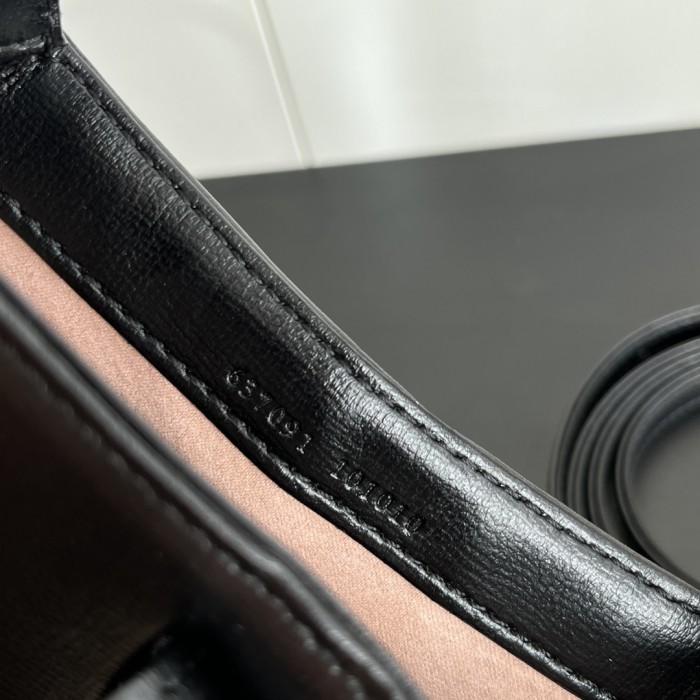 【大特価】グッチ レディース ハンドバック スーパーコピー 637091