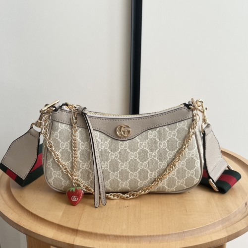 日本未入荷 グッチ レディース ショルダーバッグ 偽物 735132