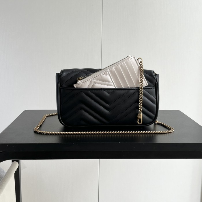 激安価格！グッチ レディース ショルダーバッグ コピー 751526