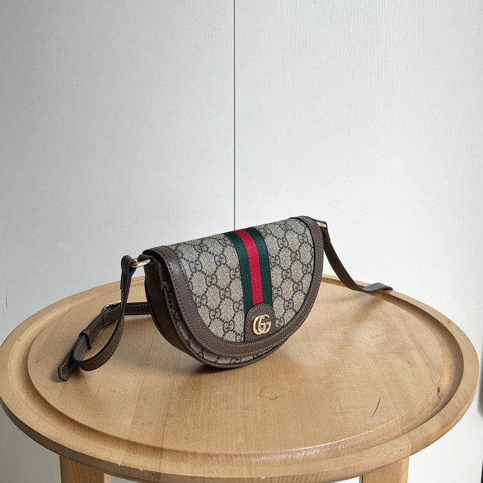 ★日本!!人気！グッチ レディース ショルダーバッグ スーパーコピー 757309