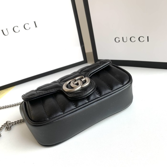 高品質 グッチ レディース ショルダーバッグ スーパーコピー 476433