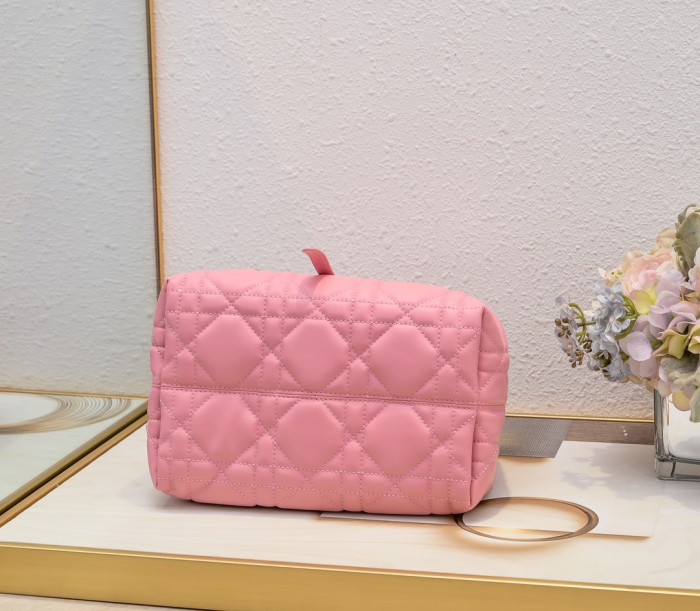 ★日本!!人気！ディオール レディース ハンドバック スーパーコピー 5888