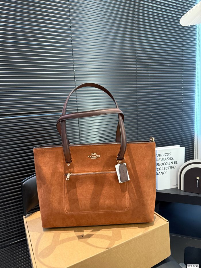 ☆超人気☆ コーチ レディース トートバッグ スーパーコピー 656