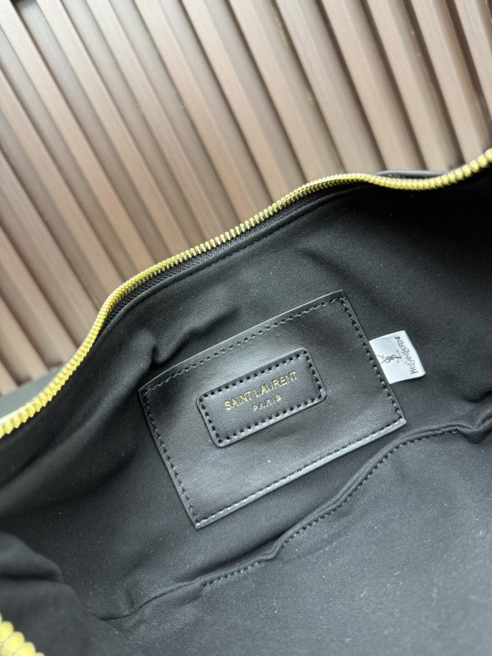 完売必至 サンローラン レディース ハンドバッグ 偽物 8021