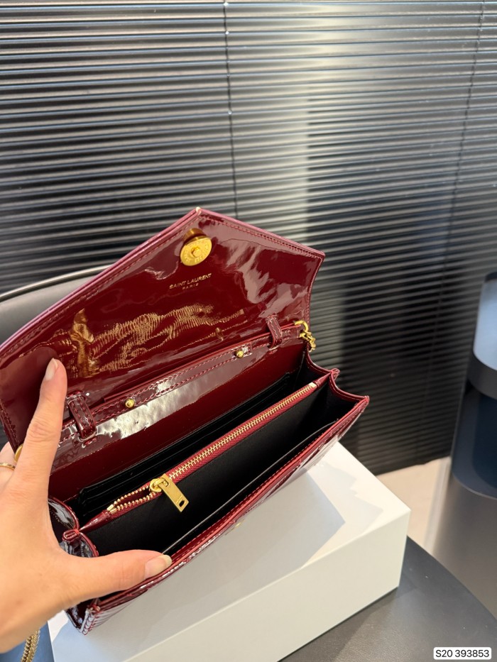 世界中で大人気♪ サンローラン レディース ショルダーバッグ コピー 393853