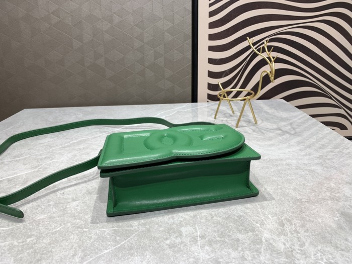 肌触り最高な ドルチェ&ガッバーナ レディース ショルダーバッグ コピー