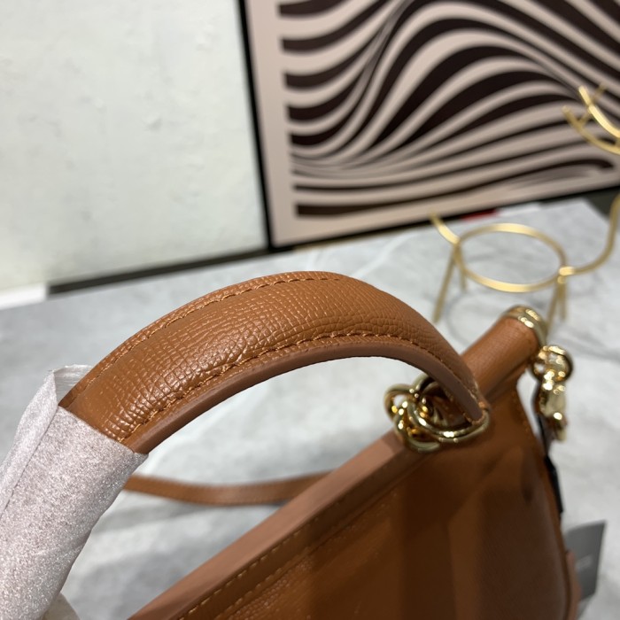 ☆超人気☆ ドルチェ&ガッバーナ レディース ハンドバッグ スーパーコピー