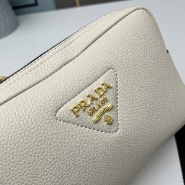 日本未入荷 プラダ レディース ショルダーバッグ コピー 66202