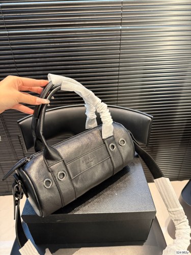 注目アイテム♡ プラダ レディース ハンドバック スーパーコピー 952