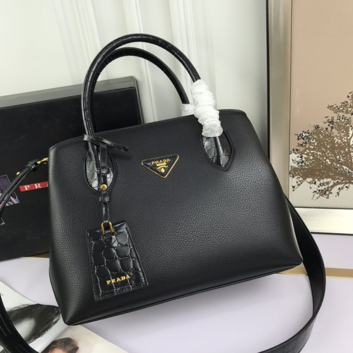【即発】★ プラダ レディース ハンドバック コピー 66153