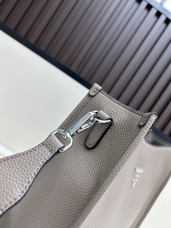 売上総額１位！プラダ レディース ショルダーバッグ 偽物 1BC073L