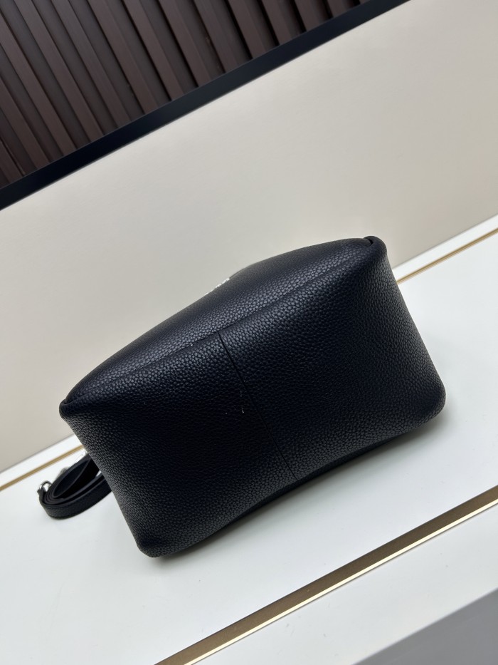 おすすめ プラダ レディース バケツバッグ スーパーコピー 1BG335