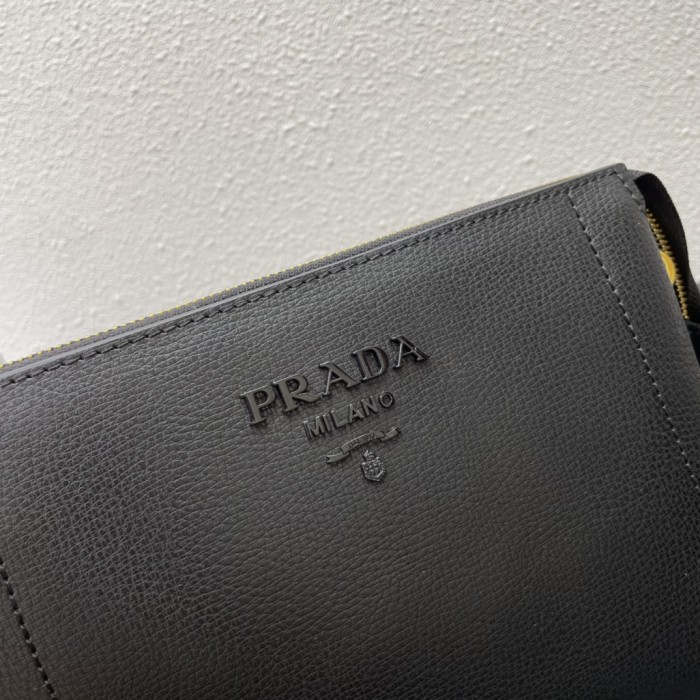 【即発】★ プラダ レディース ショルダーバッグ 偽物 1BH188