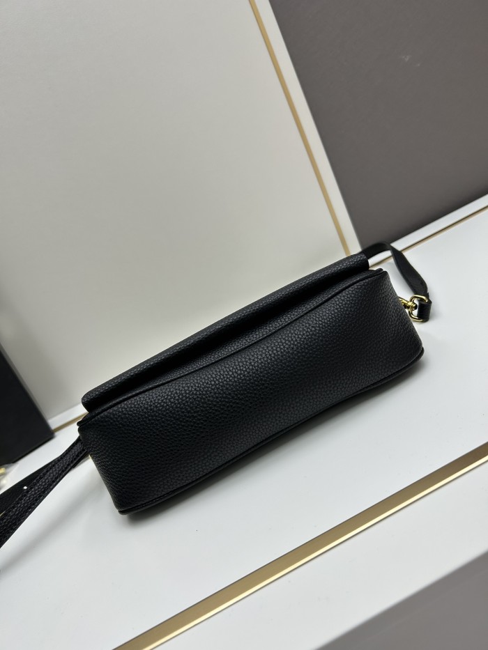 完売前に！プラダ レディース ショルダーバッグ 偽物 1BA107