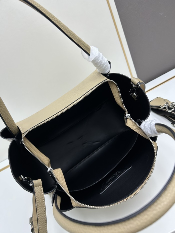 即発送！プラダ レディース ハンドバック コピー 66206