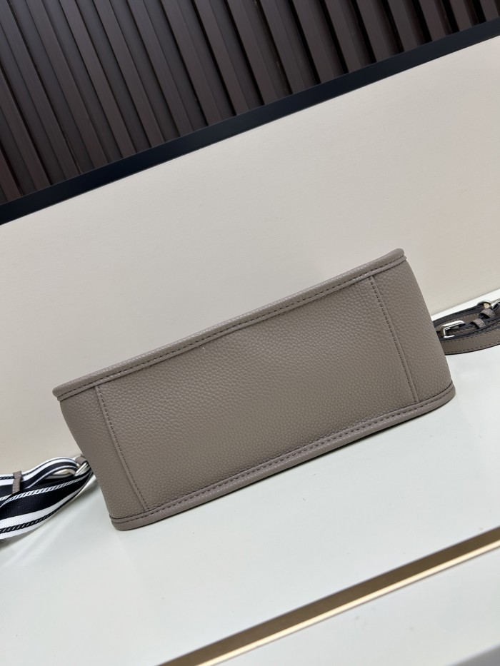 売上総額１位！プラダ レディース ショルダーバッグ 偽物 1BC073L