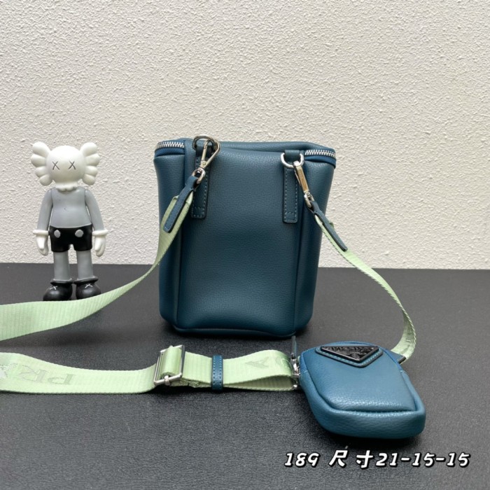絶対欲しい！プラダ レディース 携帯 電話 バッグ 偽物 1BH189
