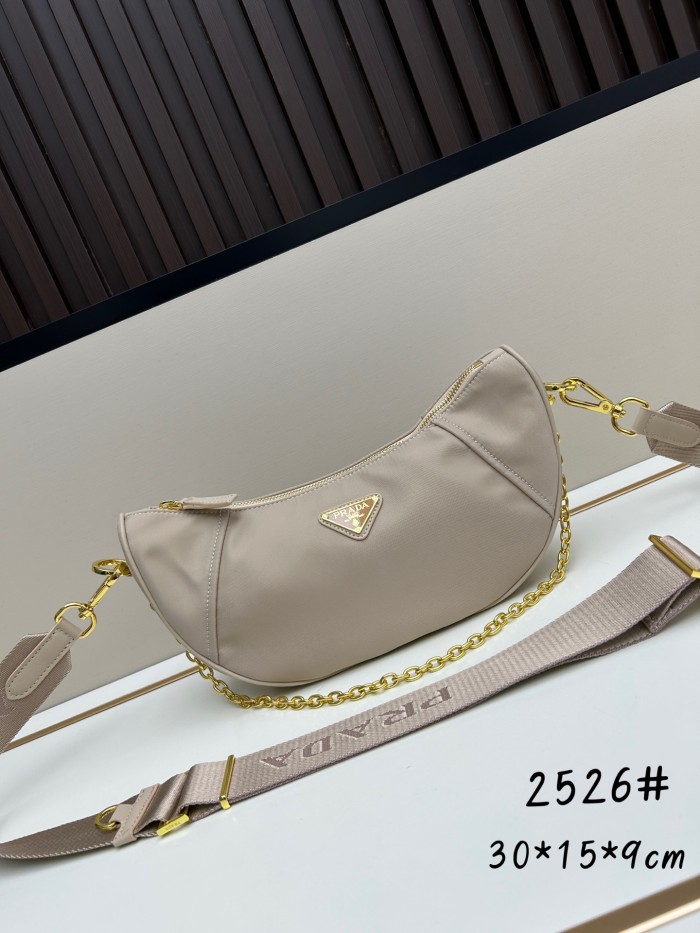 使い勝手良 プラダ レディース ショルダーバッグ コピー 2526